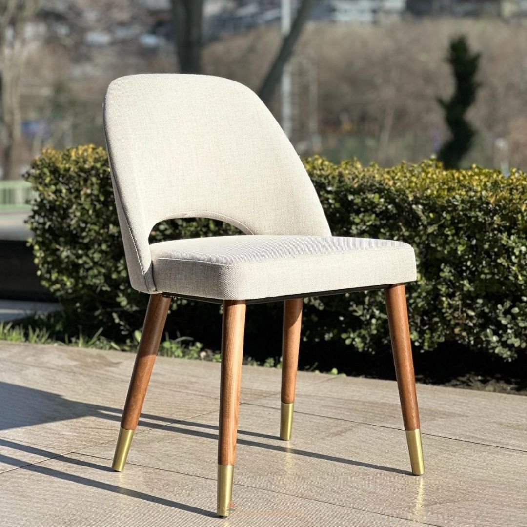 Sun Pabuç Detaylı Sandalye