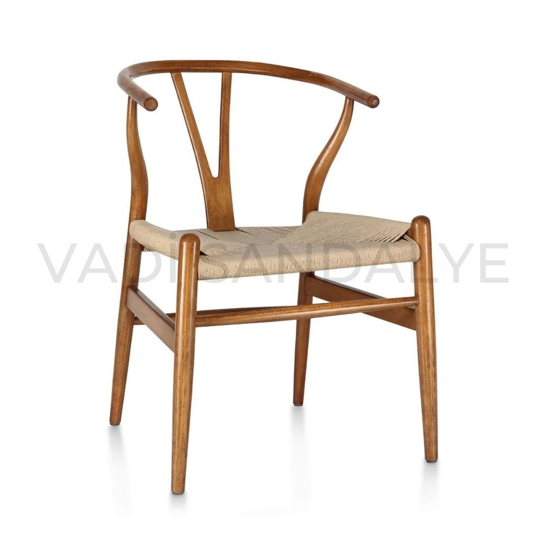 Wishbone Sandalye