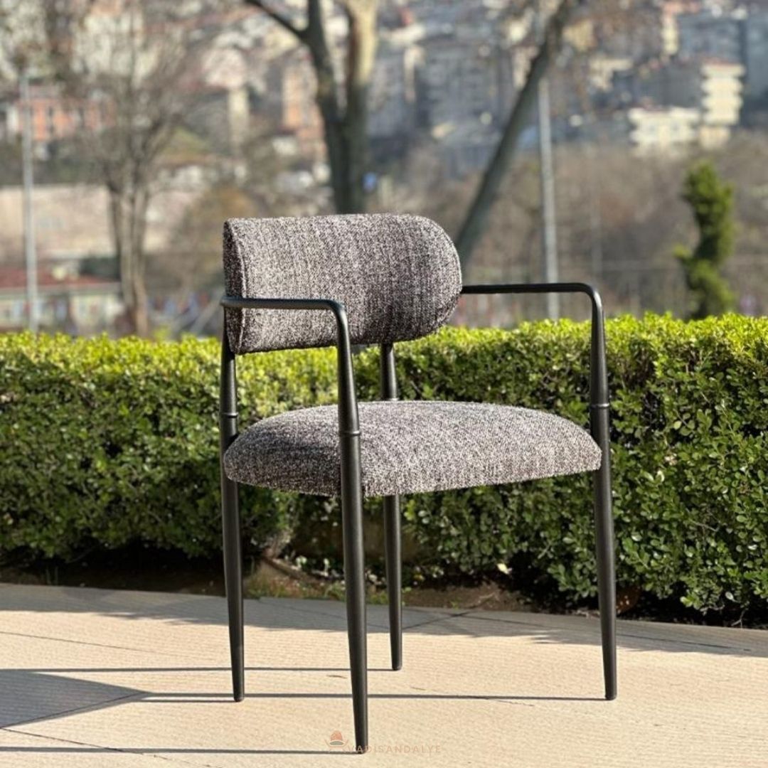 Lençois Kolçaklı Metal Sandalye