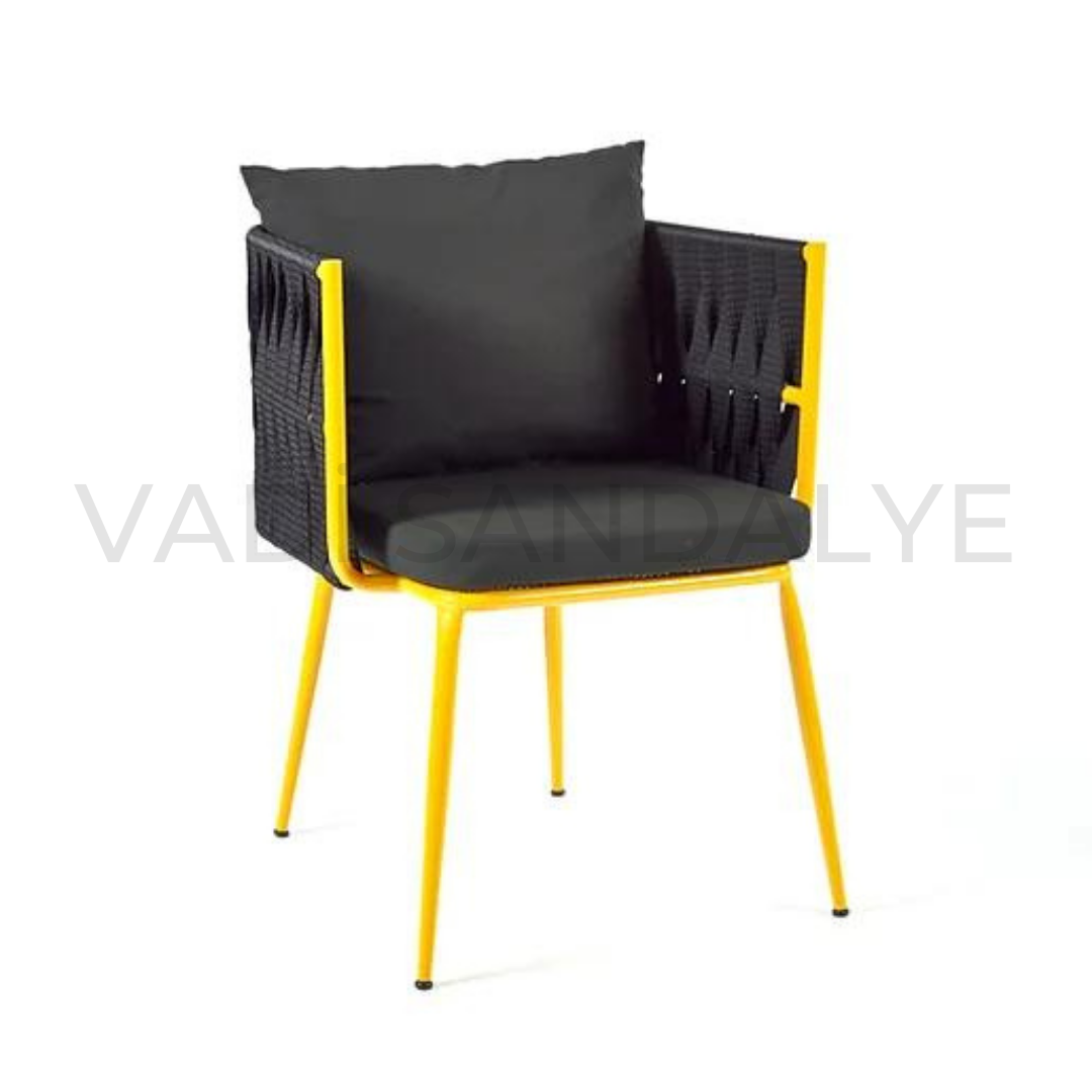 Yunji Metal Chair
