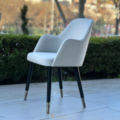 Sun Armrested Shoe Detailed Chair