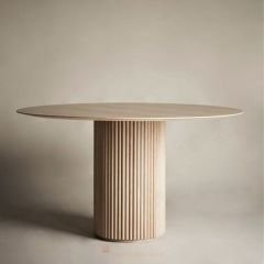 Jita Solid Table