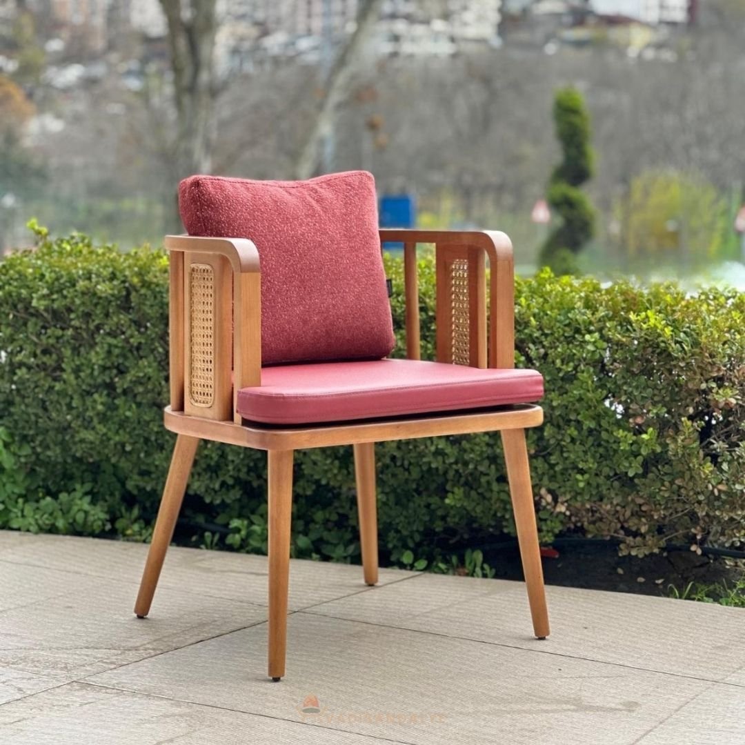 Tuga Hazeranlı Ceviz Restoran Sandalye